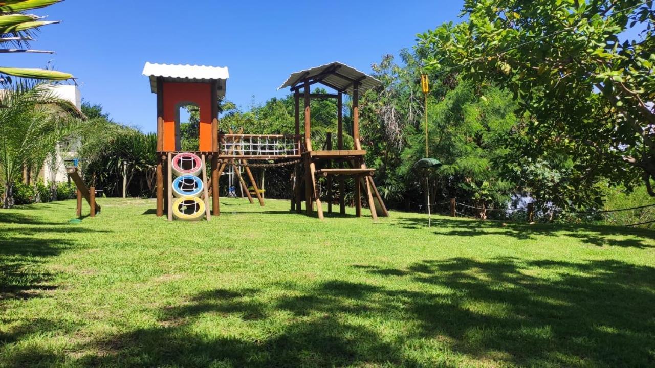 Guarajuba Porto Smeralda Village C02, Terreo - Guarajuba Temporada, Viva Mais De Uma Experiencia De Hospedagem Conosco! 130M Da Praia Luaran gambar